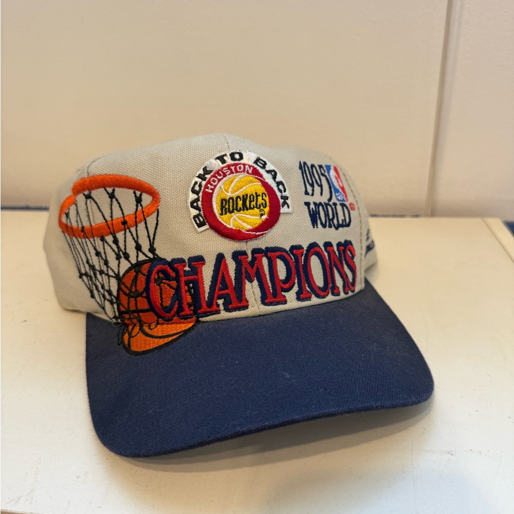 RARE Vintage 1995 World Champions Houston Rockets NBA Snapback hat